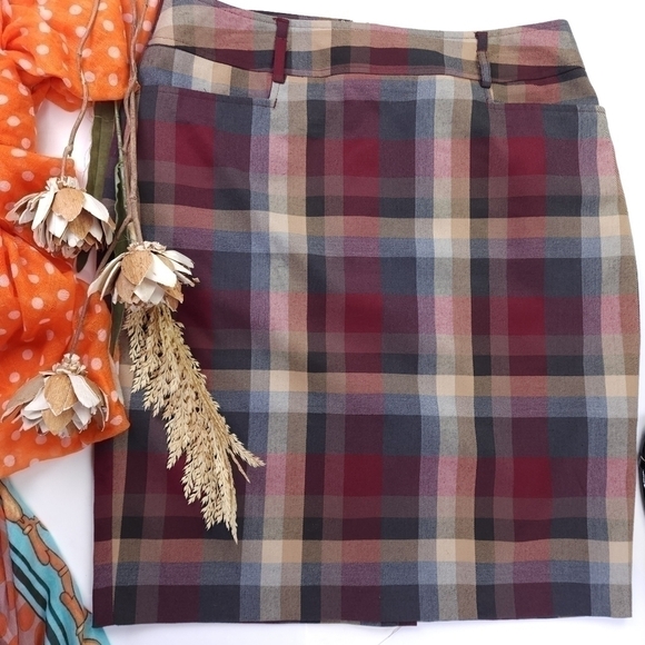 Plaid Rayon Blend Pocketed Skirt Sz 10 - Picture 1 of 10